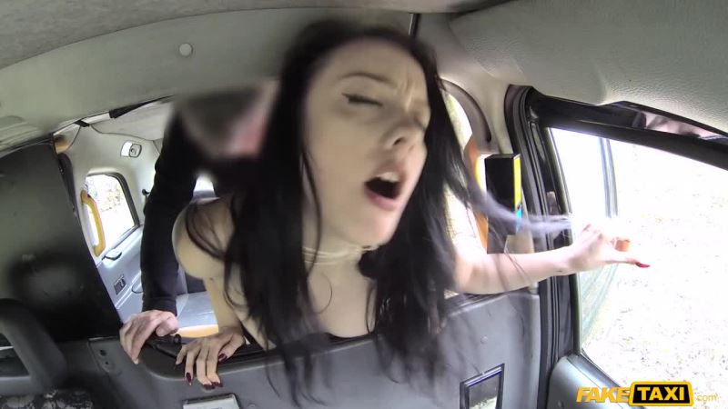 Cock Hungry Customer Gets Free Ride Fake Taxi HDMP4 Reality