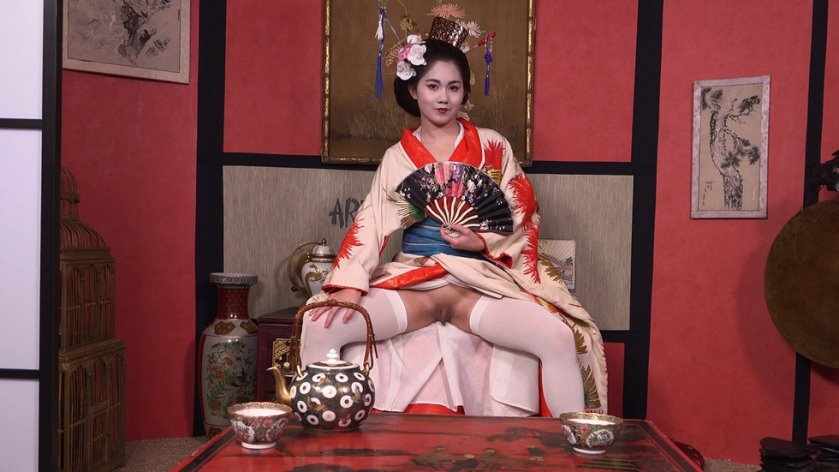 What Are The Secrets Behind A Traditional Japanese Kimono