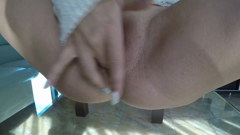 Cover 4 Swallow Mom`s Pee and Cum Hard - Full HD/MP4