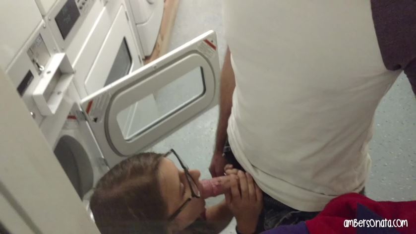 Cover 3 Amber Sonata - Risky BJ At Public Hotel Laundromat - Full HD/MP4