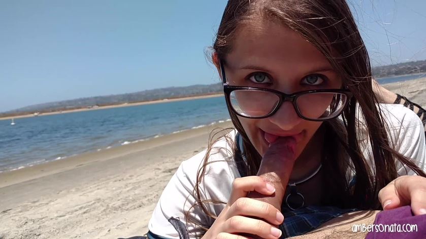 Cover 4 Amber Sonata - Risky Public Blowjob At Fiesta Island - Full HD/MP4