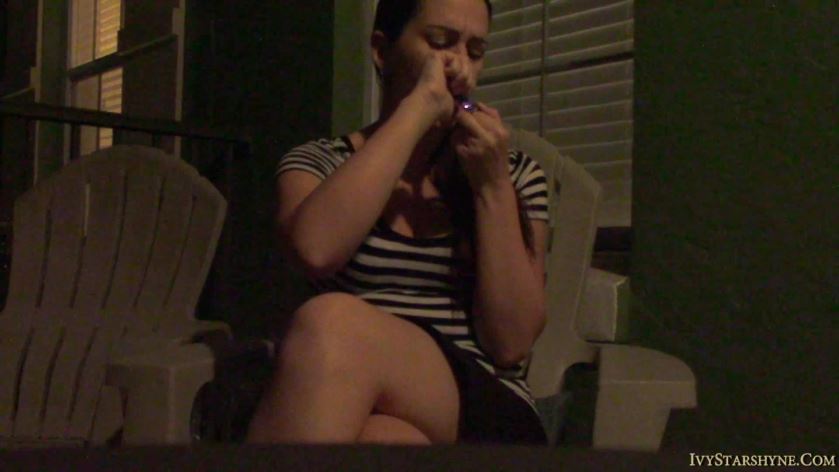 IvyStarshyne Blowing Smoke At You Full HDMP4